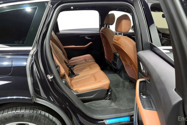 2021 Audi Q7 с пробегом 93 454 км