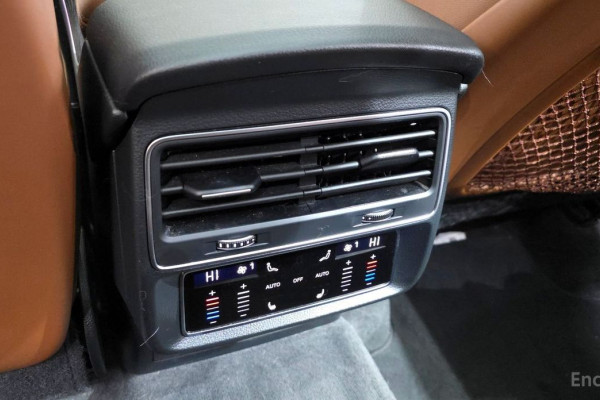 2021 Audi Q7 с пробегом 93 454 км