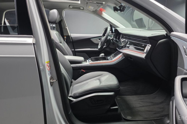 2020 Audi Q7 с пробегом 76 530 км