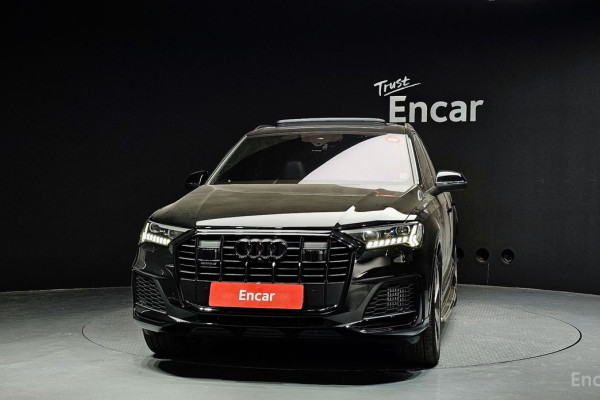 2022 Audi Q7 с пробегом 29 630 км