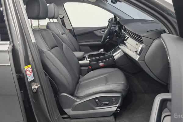 2021 Audi Q7 с пробегом 29 471 км