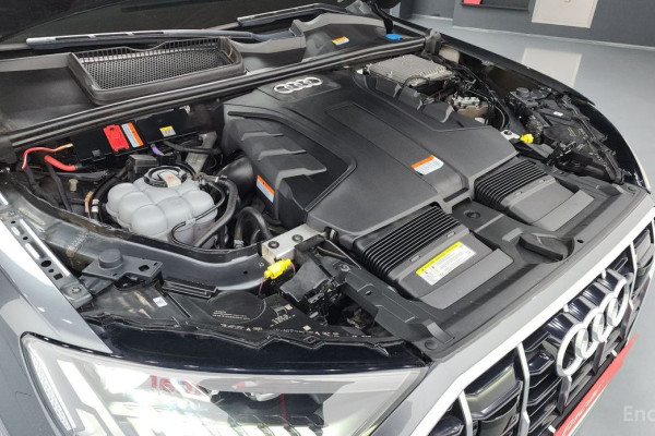 2021 Audi Q7 с пробегом 56 524 км