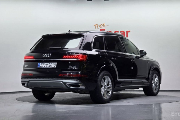 2021 Audi Q7 с пробегом 85 537 км
