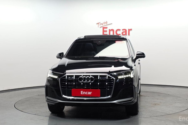 2021 Audi Q7 с пробегом 90 111 км