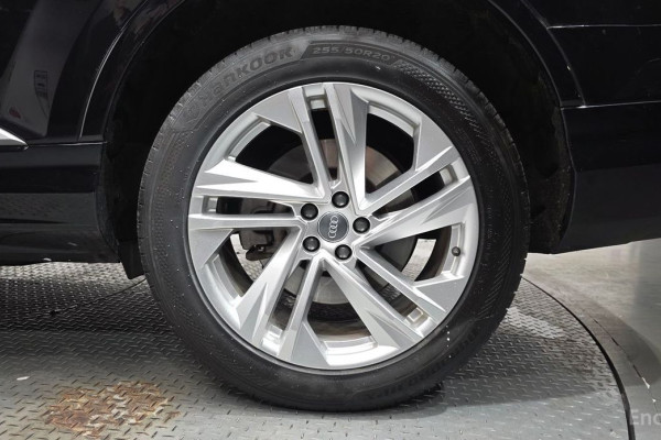 2021 Audi Q7 с пробегом 90 111 км