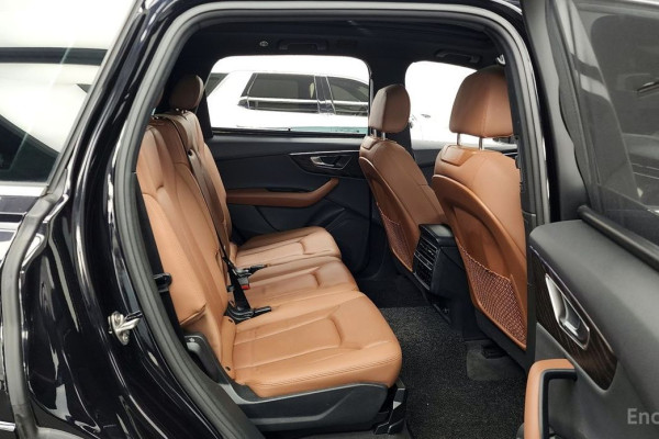 2021 Audi Q7 с пробегом 63 592 км