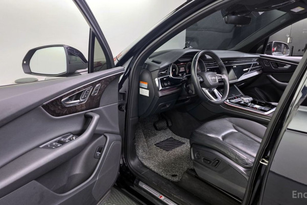 2021 Audi Q7 с пробегом 85 537 км