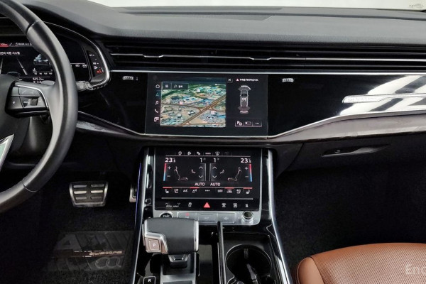 2021 Audi Q7 с пробегом 63 592 км