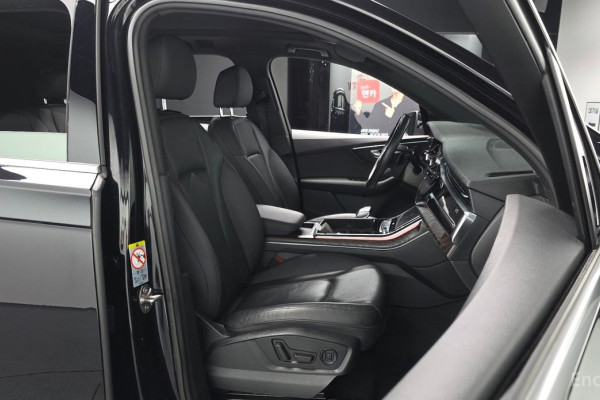 2021 Audi Q7 с пробегом 90 111 км