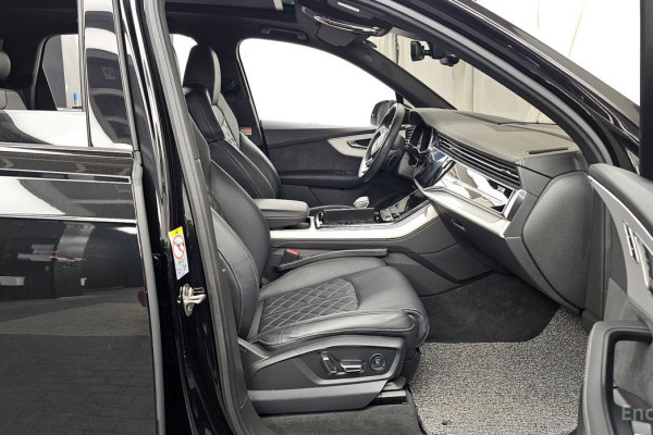 2023 Audi Q7 с пробегом 23 864 км