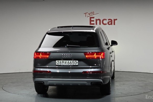 2019 Audi Q7 с пробегом 97 033 км