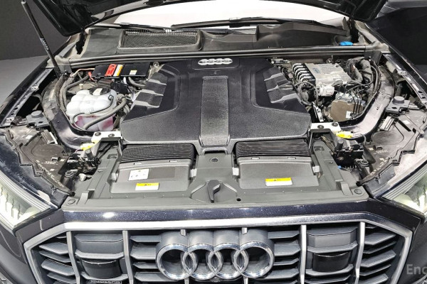 2021 Audi Q7 с пробегом 75 557 км