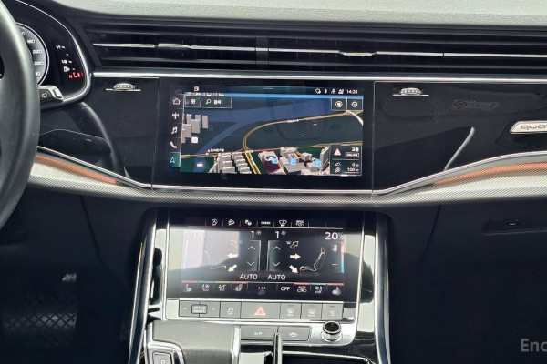 2021 Audi Q7 с пробегом 75 557 км