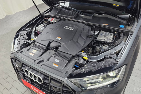 2022 Audi Q7 с пробегом 65 393 км