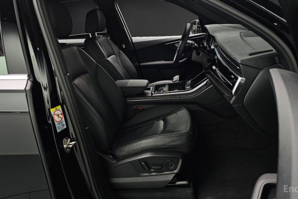 2022 Audi Q7 с пробегом 40 858 км