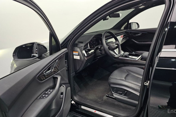 2022 Audi Q7 с пробегом 40 858 км