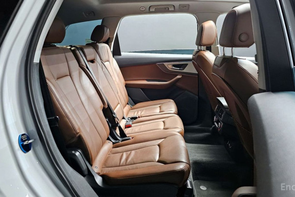 2019 Audi Q7 с пробегом 43 953 км