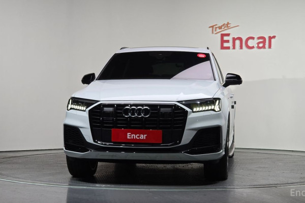 2022 Audi Q7 с пробегом 52 001 км