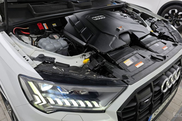 2022 Audi Q7 с пробегом 52 001 км