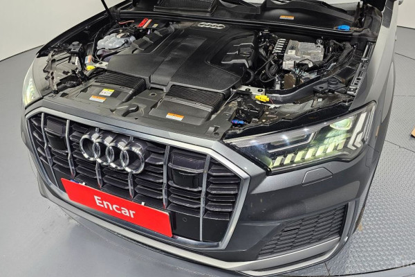 2021 Audi Q7 с пробегом 56 829 км