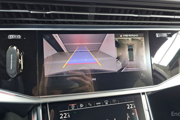 2022 Audi Q7 с пробегом 65 393 км