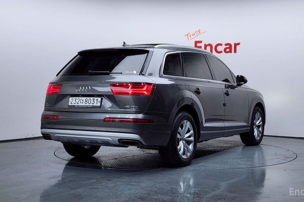 2019 Audi Q7 с пробегом 56 558 км