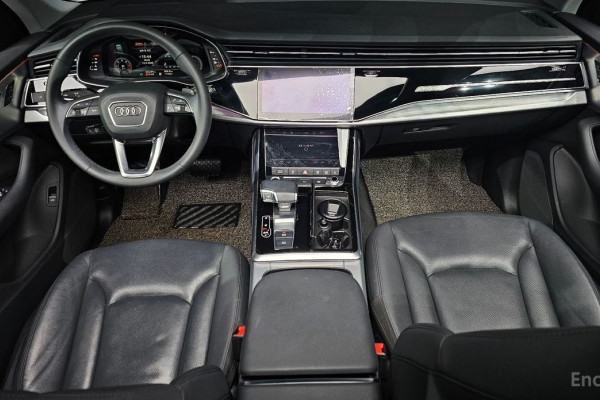 2021 Audi Q7 с пробегом 105 284 км