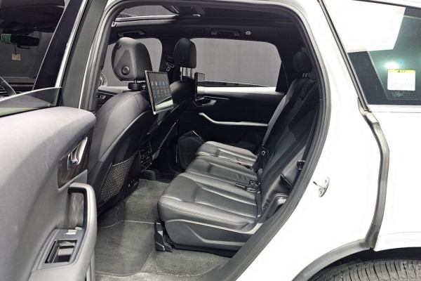 2021 Audi Q7 с пробегом 81 534 км