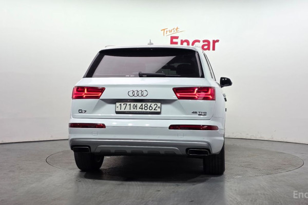 2019 Audi Q7 с пробегом 76 904 км