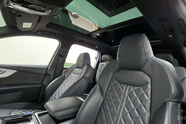 2022 Audi Q7 с пробегом 52 001 км