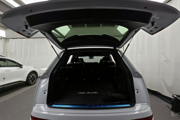 2022 Audi Q7 с пробегом 52 001 км