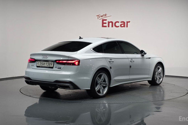 2022 Audi A5 с пробегом 33 566 км