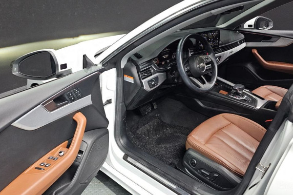 2022 Audi A5 с пробегом 21 830 км