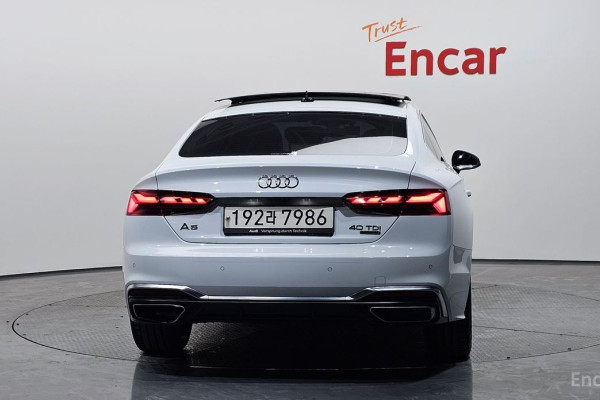 2021 Audi A5 с пробегом 77 876 км