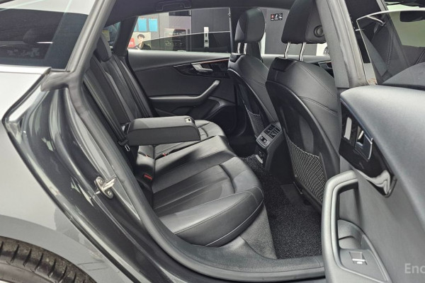 2021 Audi A5 с пробегом 34 681 км