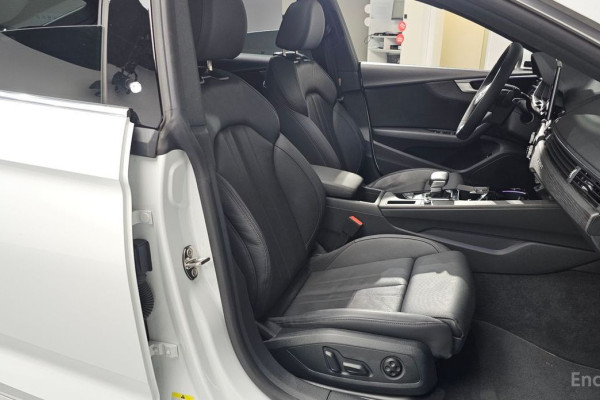 2022 Audi A5 с пробегом 39 168 км