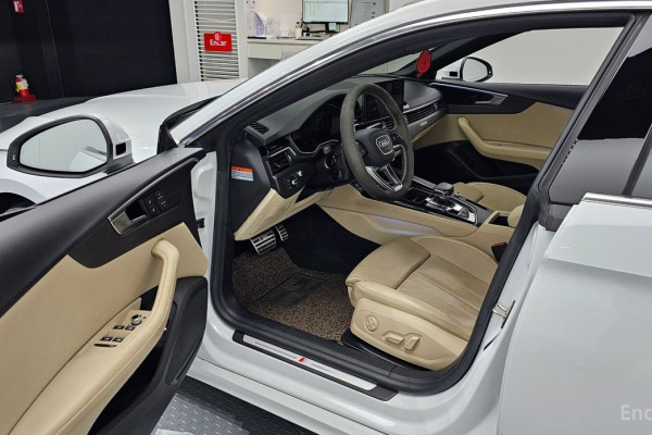 2023 Audi A5 с пробегом 25 555 км