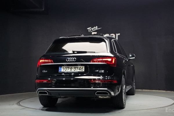 2021 Audi Q5 с пробегом 97 026 км