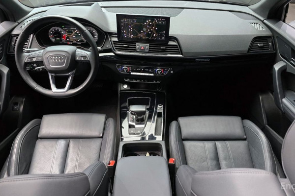 2021 Audi Q5 с пробегом 97 026 км