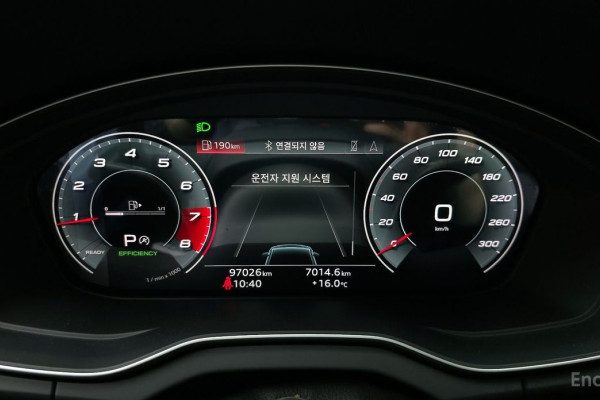 2021 Audi Q5 с пробегом 97 026 км