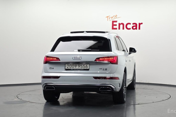 2024 Audi Q5 с пробегом 8 320 км