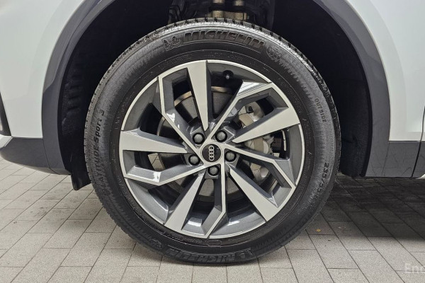 2023 Audi Q5 с пробегом 13 555 км