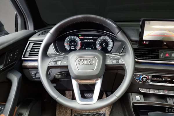 2023 Audi Q5 с пробегом 23 718 км