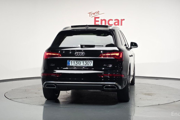 2021 Audi Q5 с пробегом 43 258 км