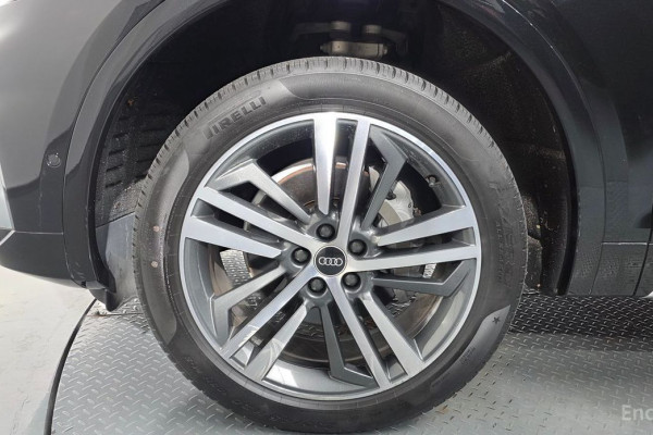 2021 Audi Q5 с пробегом 43 258 км