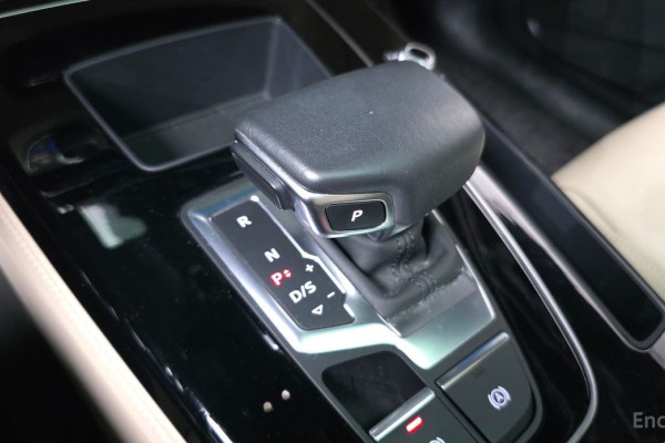 2021 Audi Q5 с пробегом 43 258 км