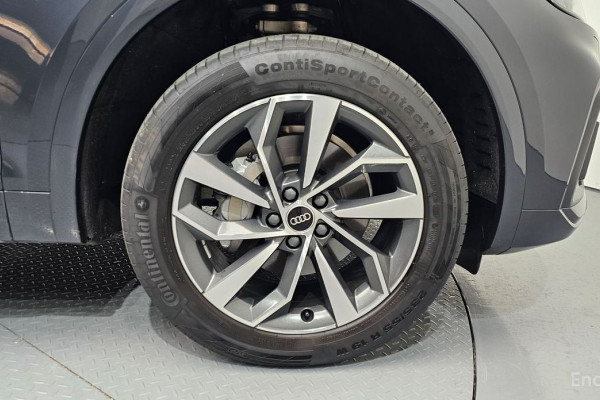 2023 Audi Q5 с пробегом 10 667 км