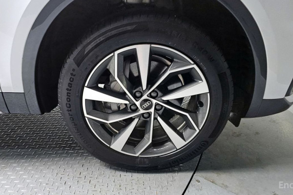 2024 Audi Q5 с пробегом 19 895 км