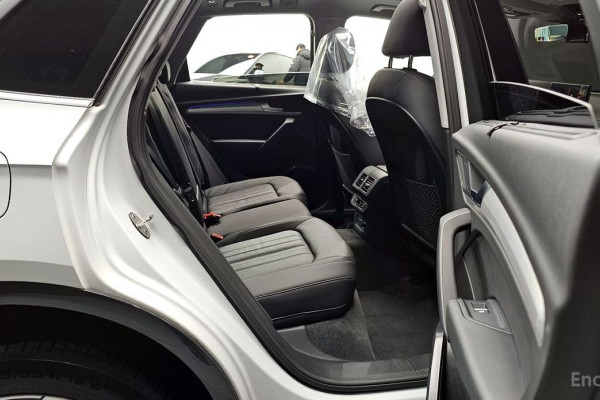 2024 Audi Q5 с пробегом 19 895 км