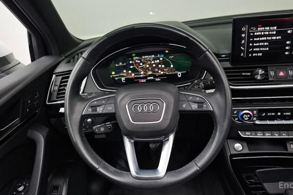 2021 Audi Q5 с пробегом 33 354 км